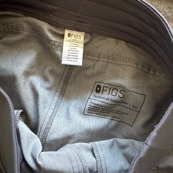 Figs Gray Scrub Pants with Teal Drawstring technical collection